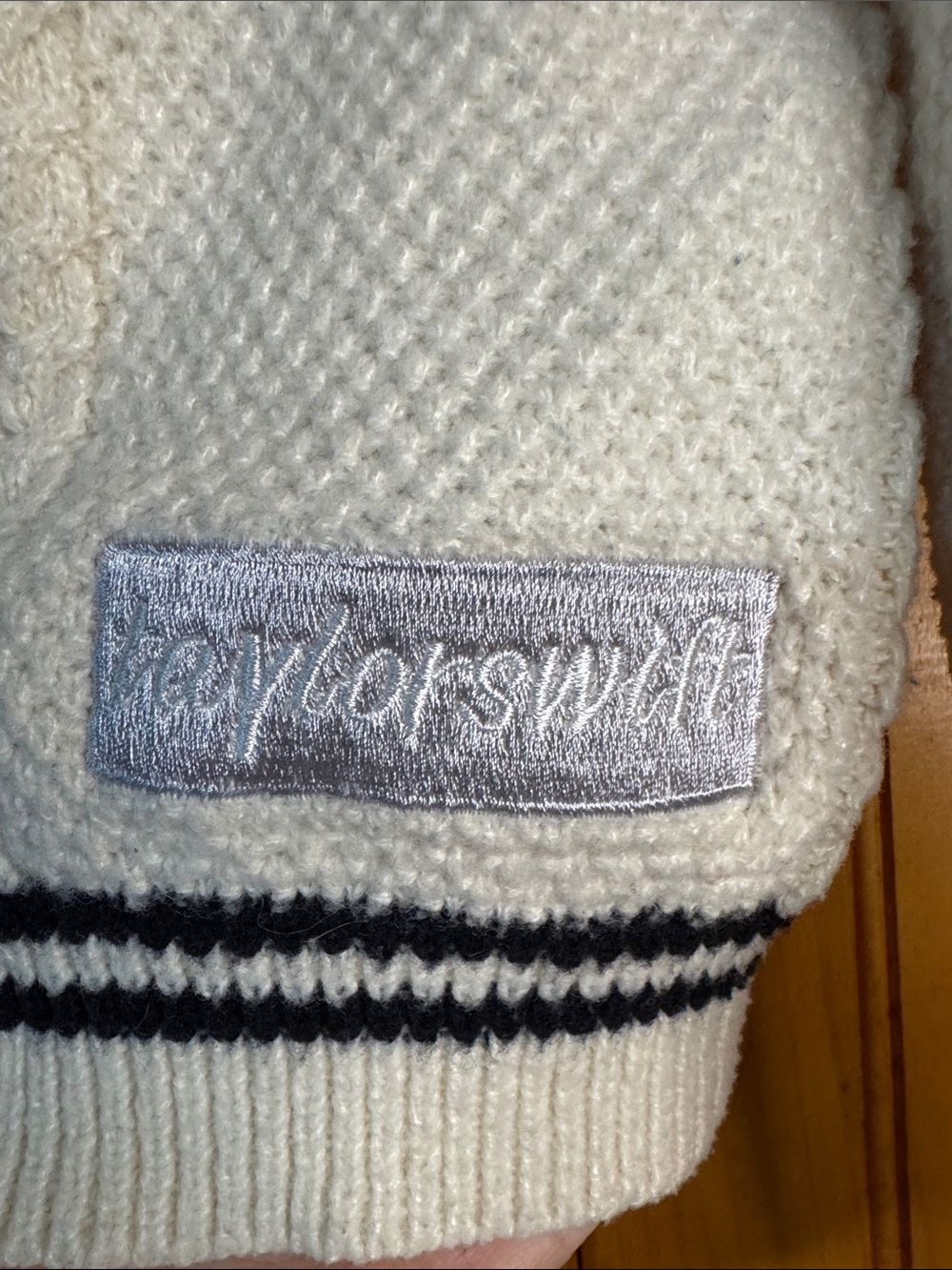 Taylor Swift Folklore Cream Cable Knit Cardigan with Navy Trim - Picture 2 of 9